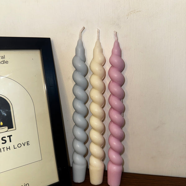 𝐒𝐩𝐢𝐫𝐚𝐥 𝐂𝐚𝐧𝐝𝐥𝐞