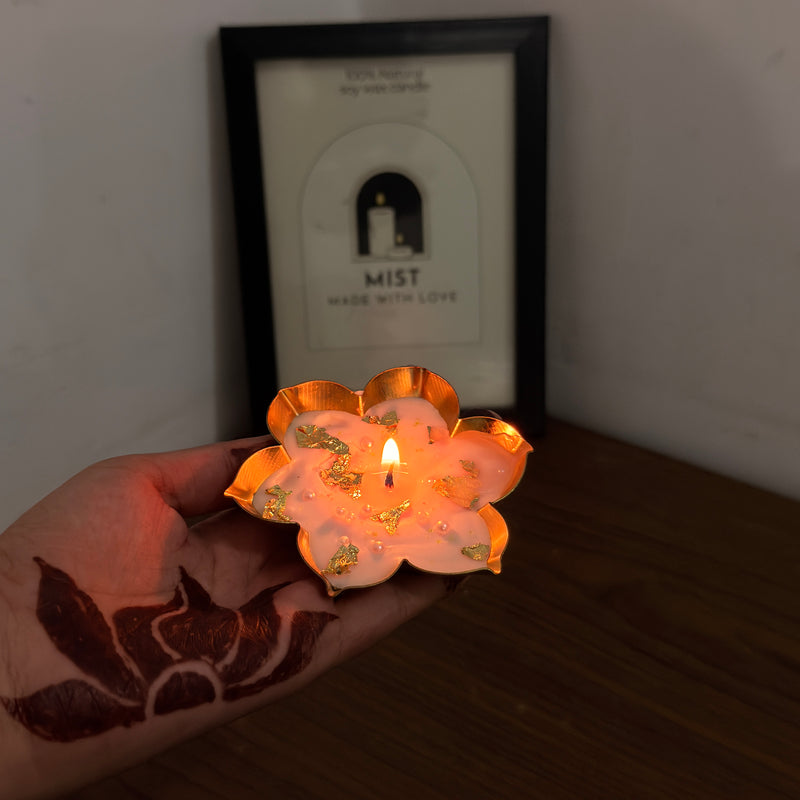 𝐌𝐢𝐧𝐢 𝐔𝐫𝐥𝐢 𝐂𝐚𝐧𝐝𝐥𝐞