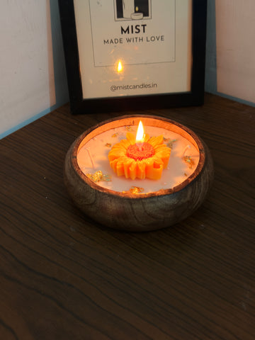 𝐒𝐮𝐧𝐟𝐥𝐨𝐰𝐞𝐫 𝐁𝐨𝐰𝐥 𝐂𝐚𝐧𝐝𝐥𝐞