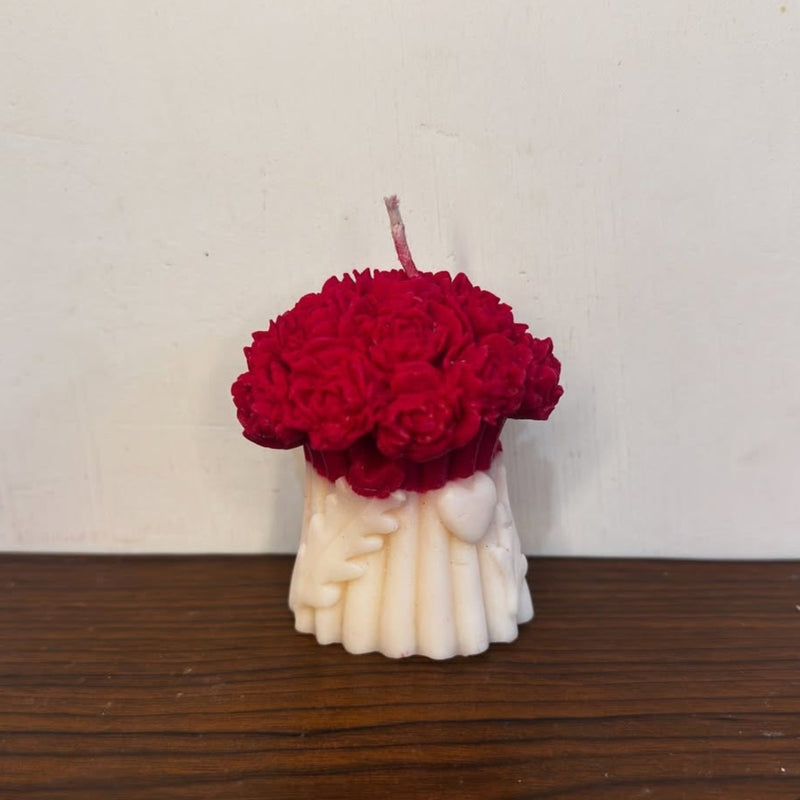 𝐁𝐨𝐮𝐪𝐮𝐞𝐭 𝐂𝐚𝐧𝐝𝐥𝐞