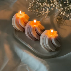 𝐒𝐰𝐢𝐫𝐥 𝐆𝐥𝐨𝐰 𝐂𝐚𝐧𝐝𝐥𝐞